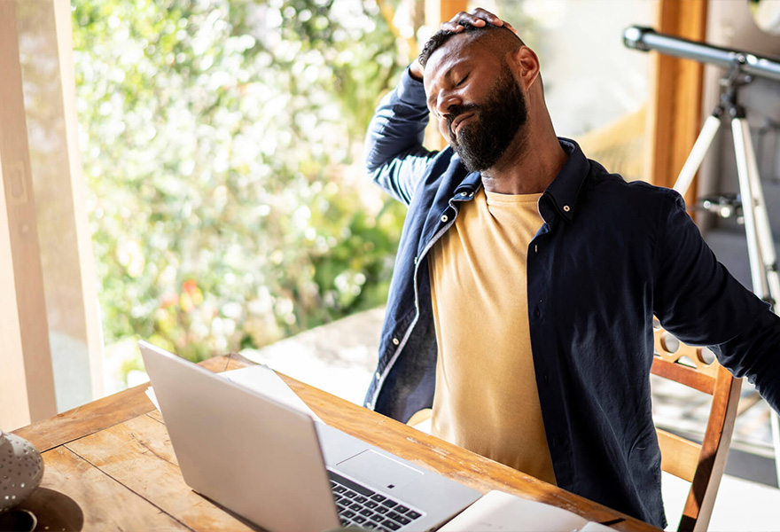 The importance of stretching during your workday